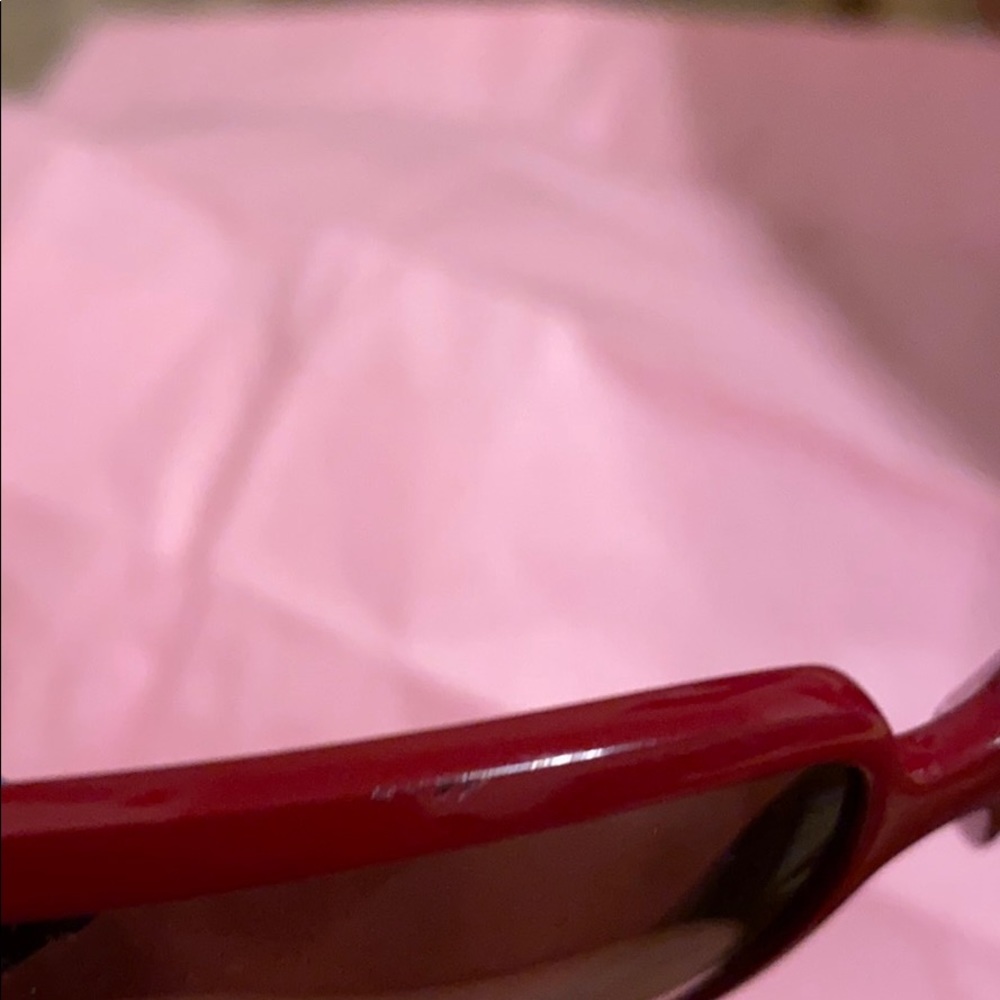 Gucci sunglasses 💯 authentic

#gucci #sunglasses - Picture 8 of 10